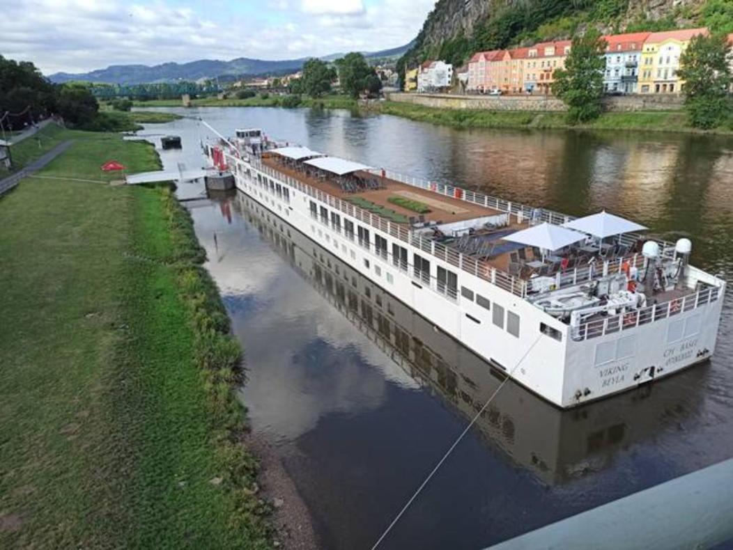 Ferienwohnung U Bocmana S Vyhledem Na Zamek A Labe Decin Exterior foto