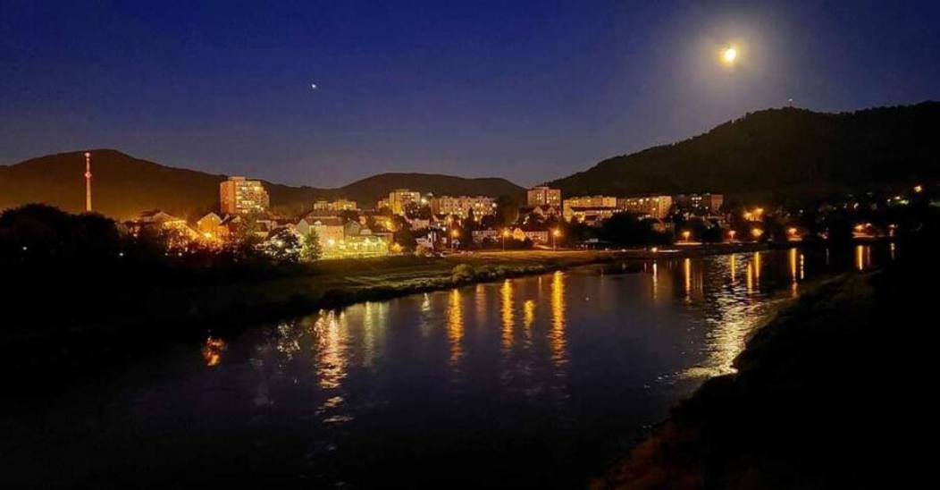 Ferienwohnung U Bocmana S Vyhledem Na Zamek A Labe Decin Exterior foto