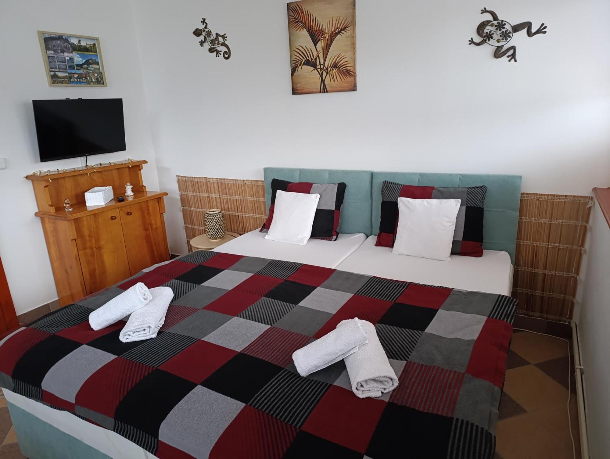 Ferienwohnung U Bocmana S Vyhledem Na Zamek A Labe Decin Exterior foto