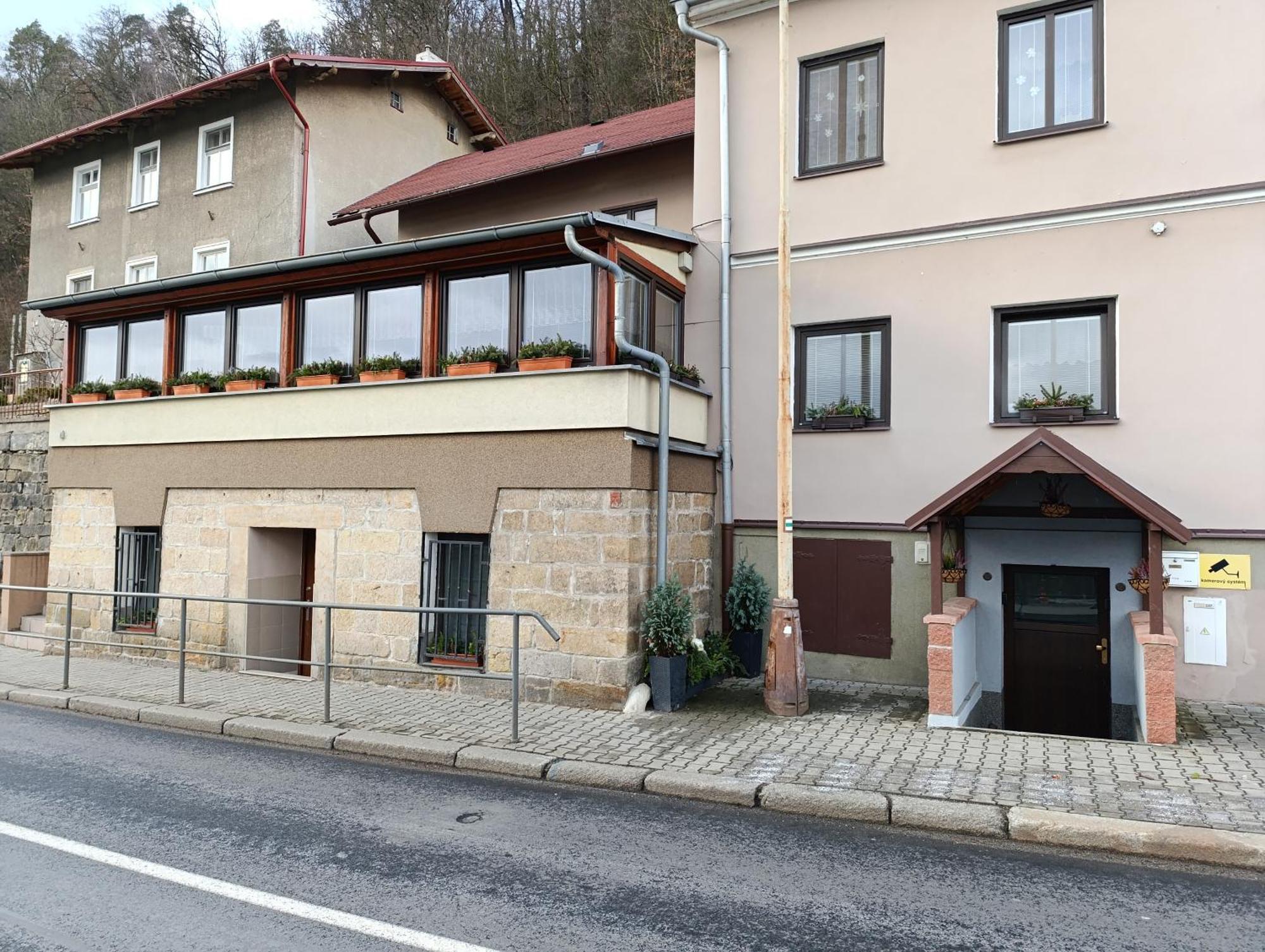 Ferienwohnung U Bocmana S Vyhledem Na Zamek A Labe Decin Exterior foto
